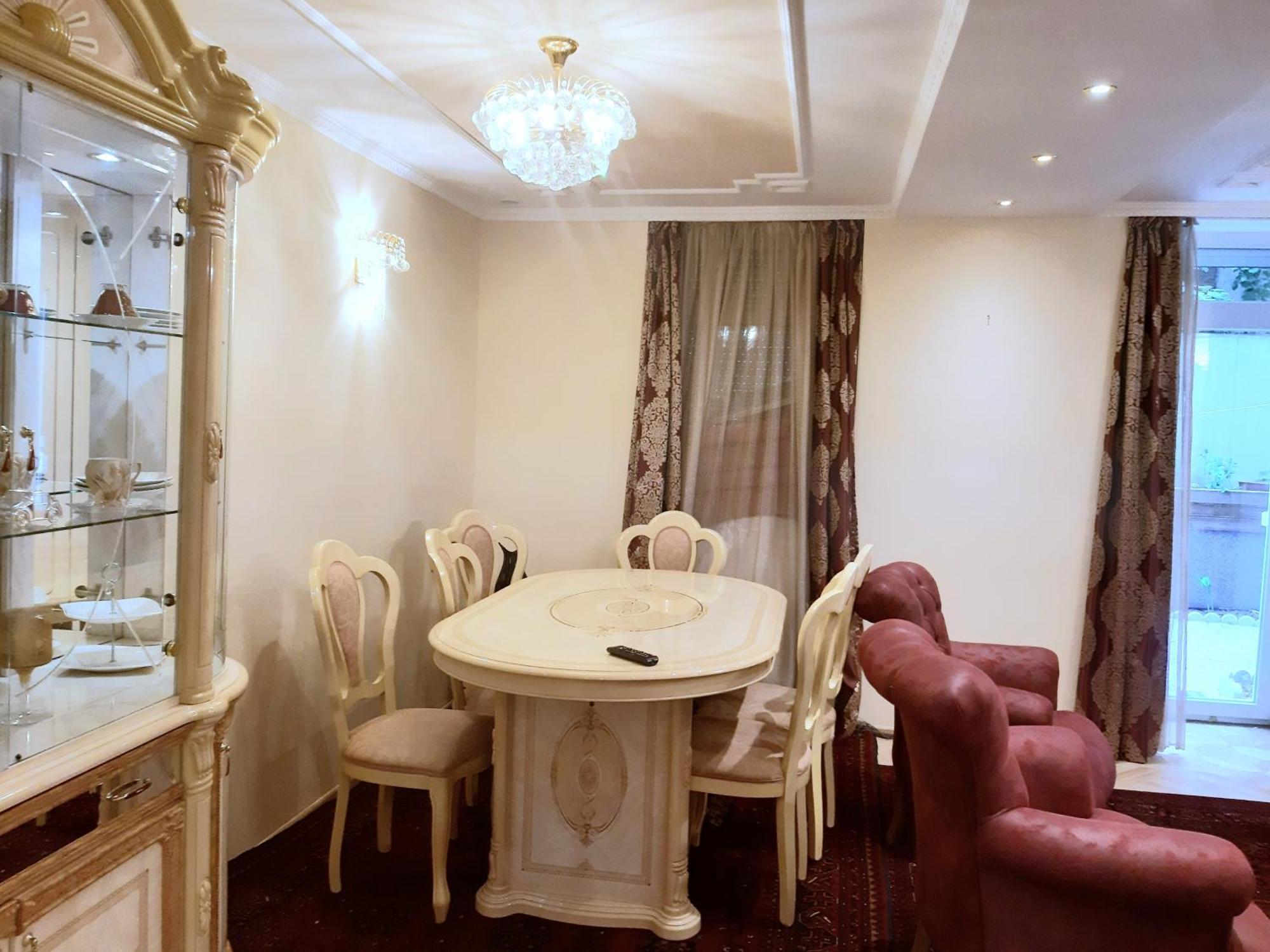 Grosse Wohnung Naehe Zentrum Wenen Buitenkant foto