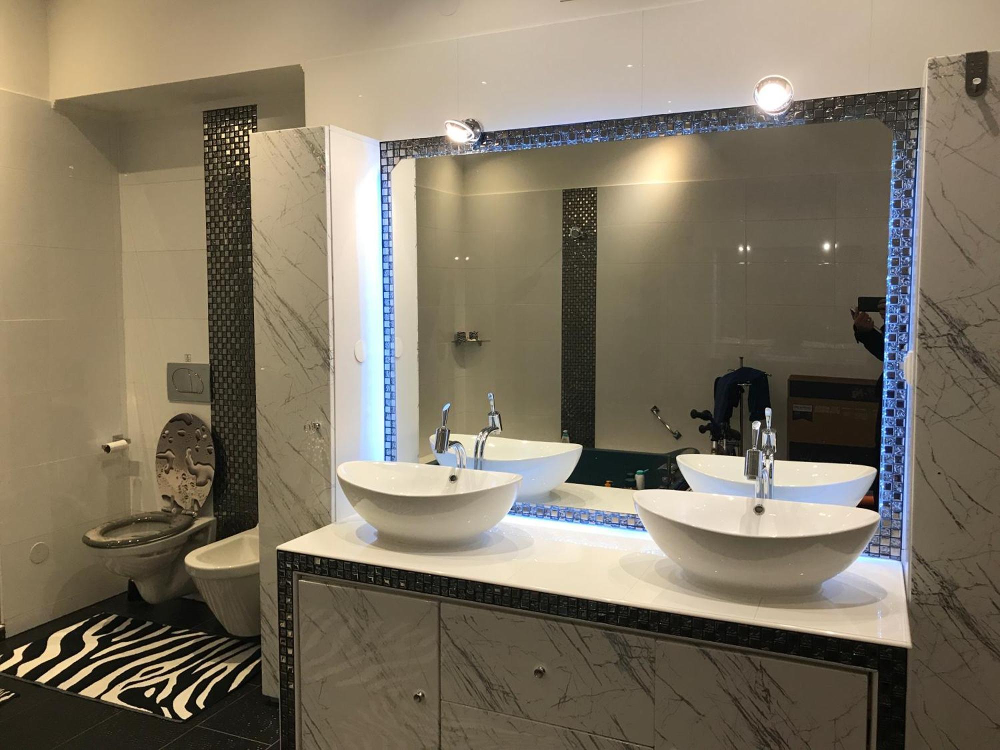 Grosse Wohnung Naehe Zentrum Wenen Buitenkant foto